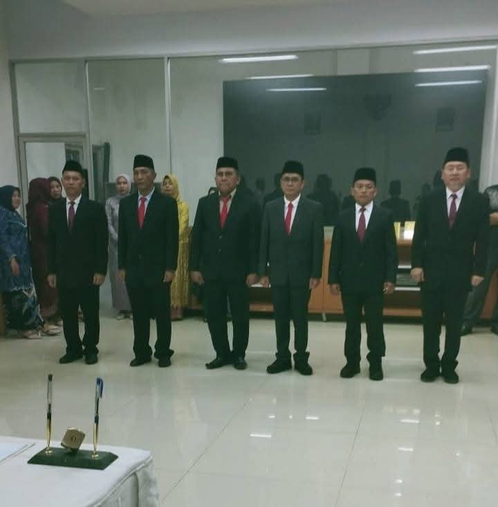 Untuk Mengisi Kekosongan Jabatan Bupati Maya Hasmita Melantik 6 (Enam) orang pejabat tinggi pratama (Eselon II)